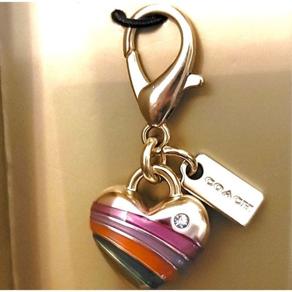 LAST 1 ❤️ NWT Coach Boxed Nolita 15 Embossed Signature Leather Chalk CF549 Gift - Picture 4 of 14